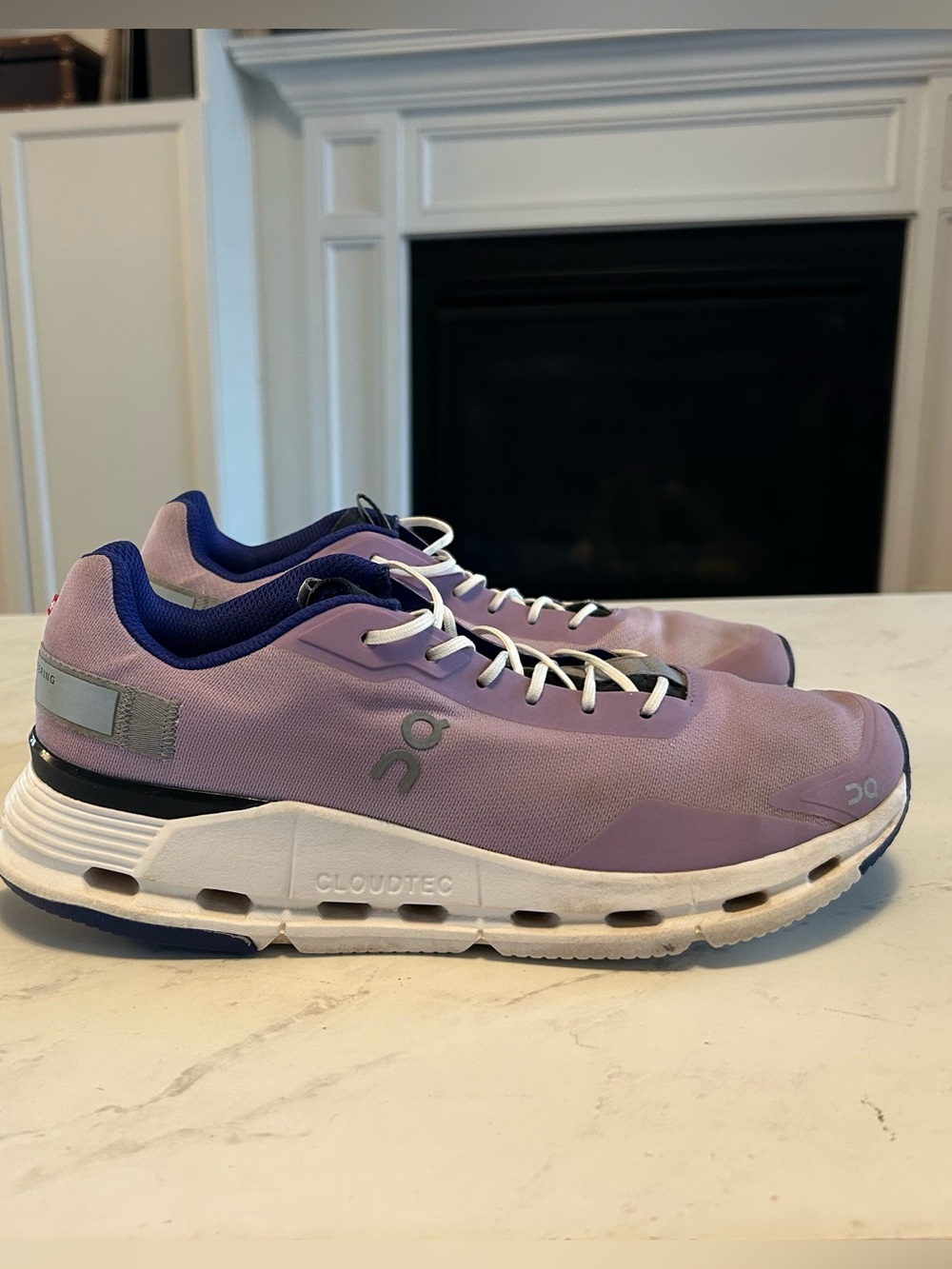 Women's On Cloudnova Form sneakers in the "Aster Magnet" size 9.5
